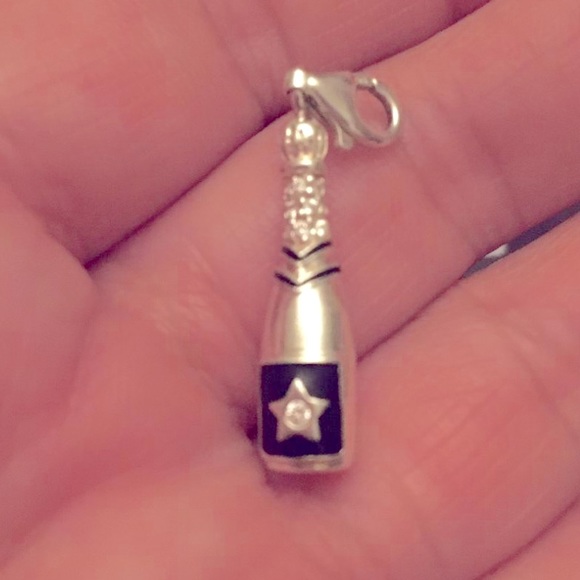 Thomas Sabo Champagne Bottle Charm Pendant - RARE/NEW - Picture 2 of 2